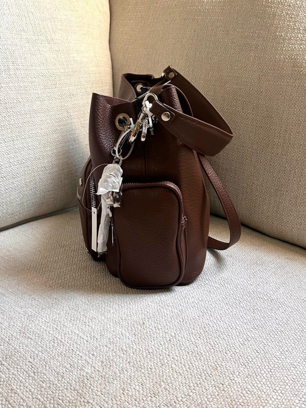 Steve Madden Viral Pebbled Brown Shoulder/ Crossbody Hobo Bag - Picture 4 of 5
